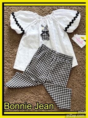 🌼 NWT ~BONNIE JEAN White Eyelet Top & Black Gingham Pants Set -Top Runs Very Big